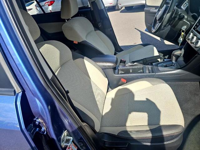 Photo of 2016 Blue Subaru Crosstrek
