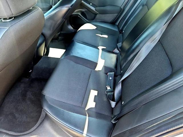Photo of 2022 grey Honda Civic
