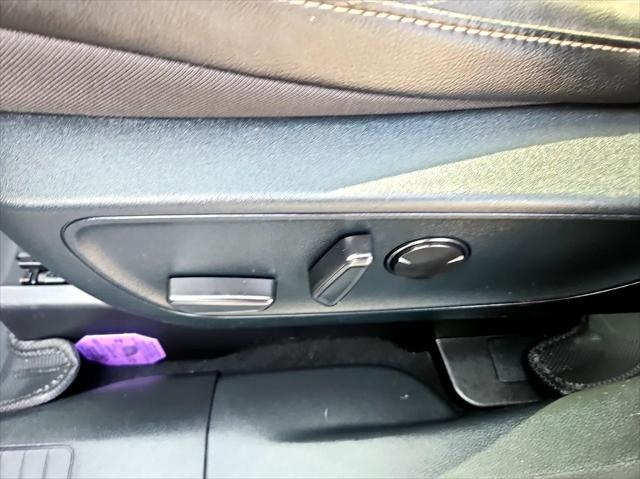 Photo of 2021 Carbonized Gray Metallic Ford Escape