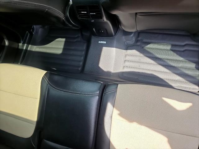 Photo of 2021 Carbonized Gray Metallic Ford Escape