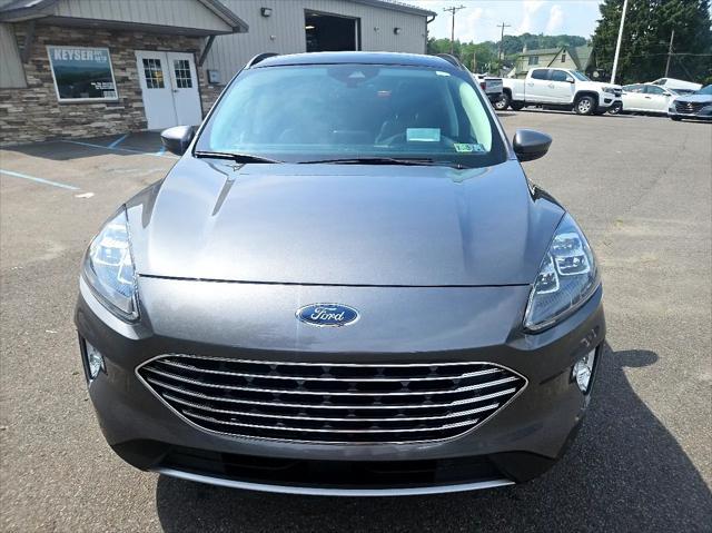 Photo of 2021 Carbonized Gray Metallic Ford Escape