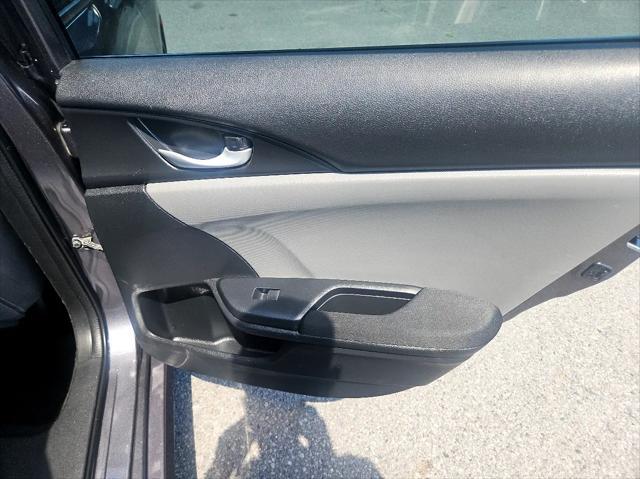 Photo of 2018 Charcoal Honda Civic