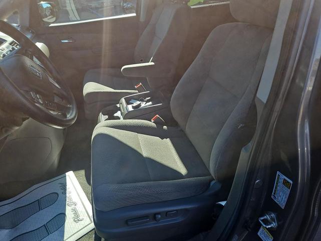Photo of 2014 Charcoal Honda Odyssey