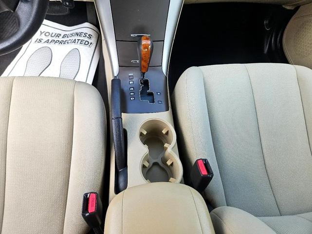 Photo of 2010 Brown Hyundai SONATA