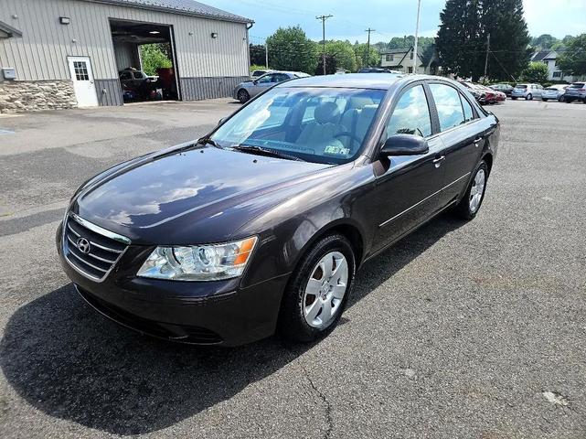 Photo of 2010 Brown Hyundai SONATA