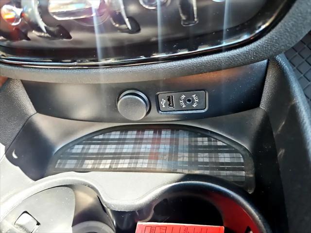 Photo of 2018 White MINI Clubman
