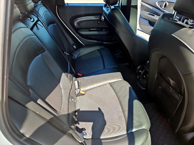 Photo of 2018 White MINI Clubman