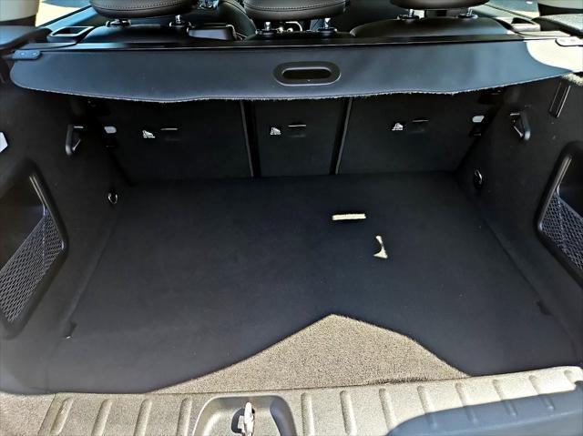 Photo of 2018 White MINI Clubman