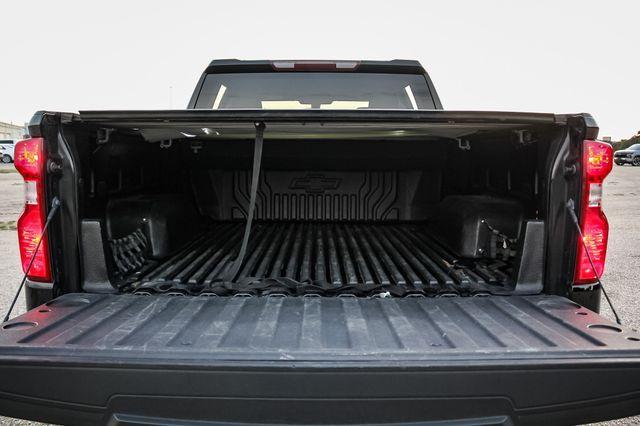 Photo of 2019 Black Chevrolet Silverado 1500