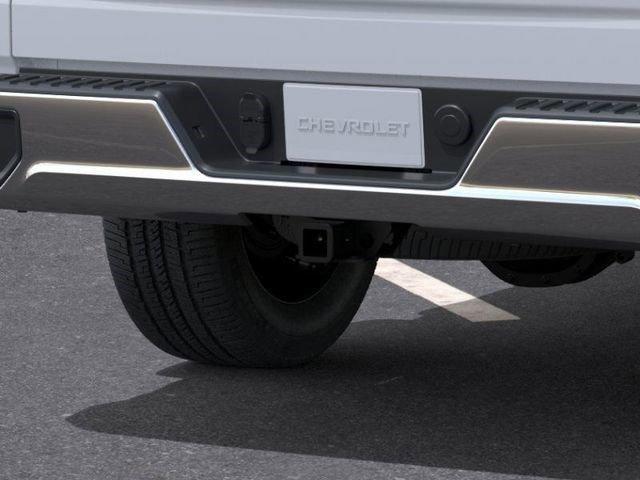 Photo of 2025 Summit White Chevrolet Silverado 1500