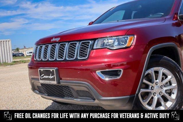 Photo of 2021 Velvet Red Pearlcoat Jeep Grand Cherokee
