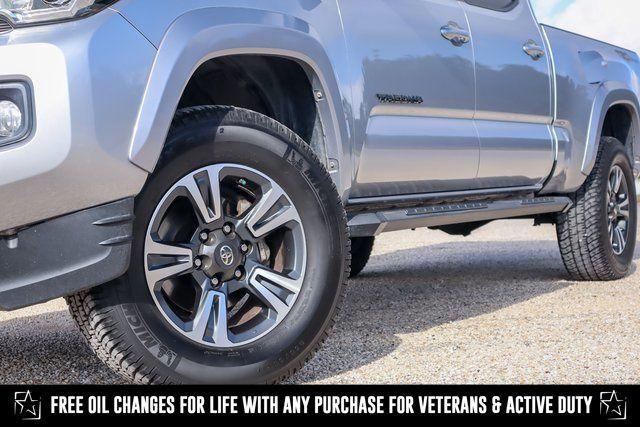 Photo of 2018 Silver Sky Metallic Toyota Tacoma