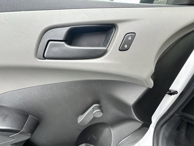 Photo of 2020 Summit White Chevrolet Sonic