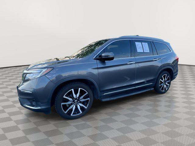 Photo of 2022 Modern Steel Metallic Honda Pilot