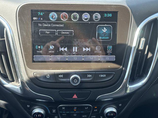 Photo of 2018 Silver Ice Metallic Chevrolet Equinox