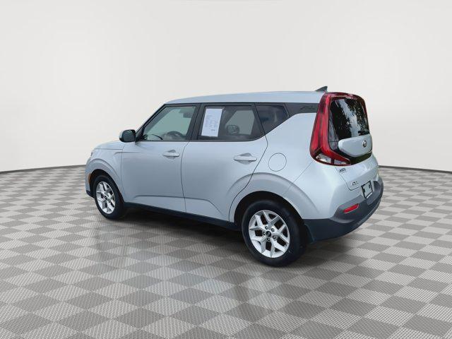 Photo of 2020 Sparkling Silver Kia Soul