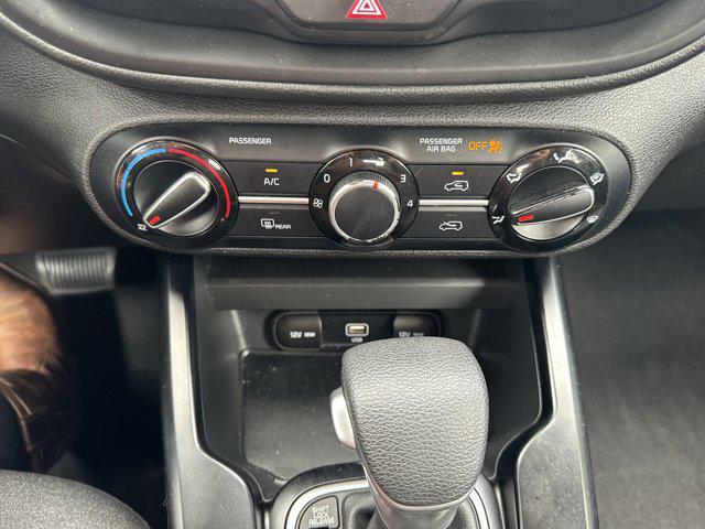 Photo of 2020 Sparkling Silver Kia Soul