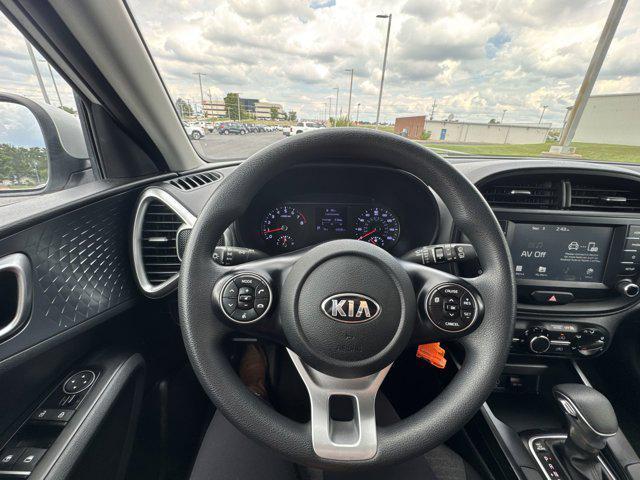 Photo of 2020 Sparkling Silver Kia Soul