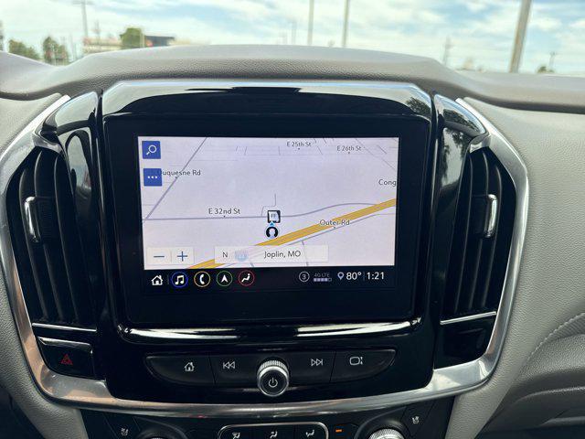 Photo of 2021 Mosaic Black Metallic Chevrolet Traverse