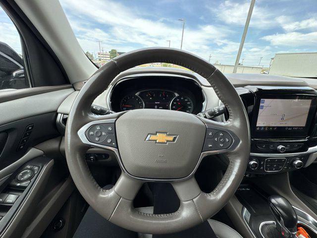 Photo of 2021 Mosaic Black Metallic Chevrolet Traverse