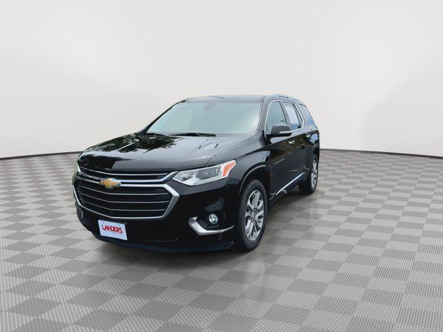 Photo of 2021 Mosaic Black Metallic Chevrolet Traverse