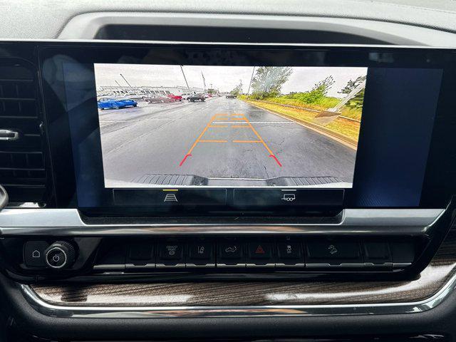 Photo of 2024 Summit White Chevrolet Silverado 3500