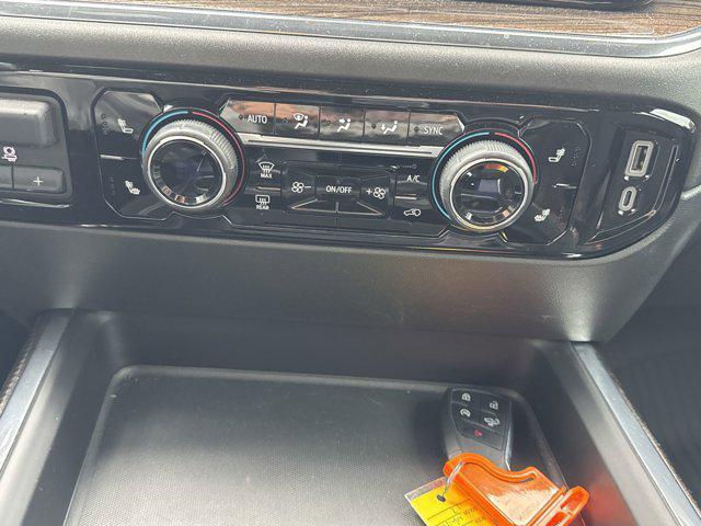 Photo of 2024 Summit White Chevrolet Silverado 3500