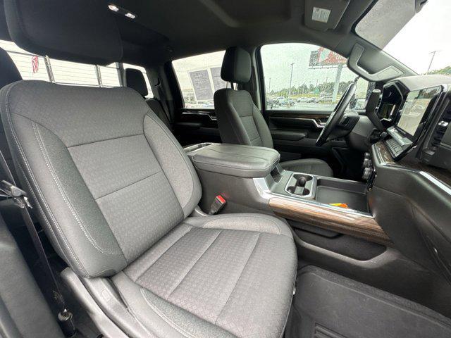 Photo of 2024 Summit White Chevrolet Silverado 3500