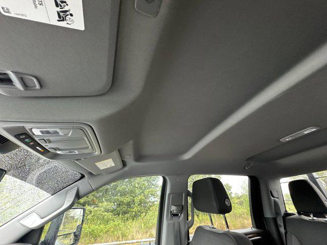 Photo of 2024 Summit White Chevrolet Silverado 3500