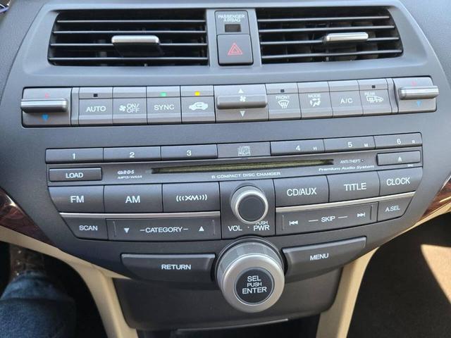 Photo of 2010 Green Honda Accord Crosstour