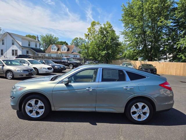 Photo of 2010 Green Honda Accord Crosstour