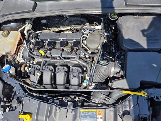 Photo of 2014 Black Ford Focus