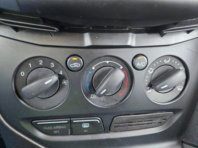 Photo of 2014 Black Ford Focus