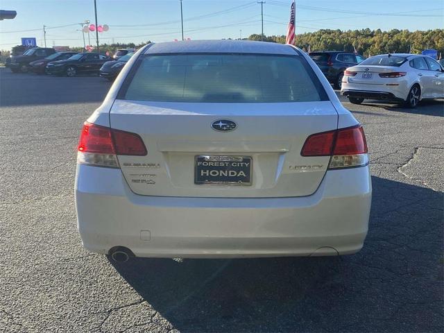 Photo of 2012 Satin White Pearl Subaru Legacy
