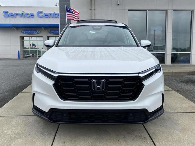 Photo of 2026 Platinum White Pearl Honda CR-V