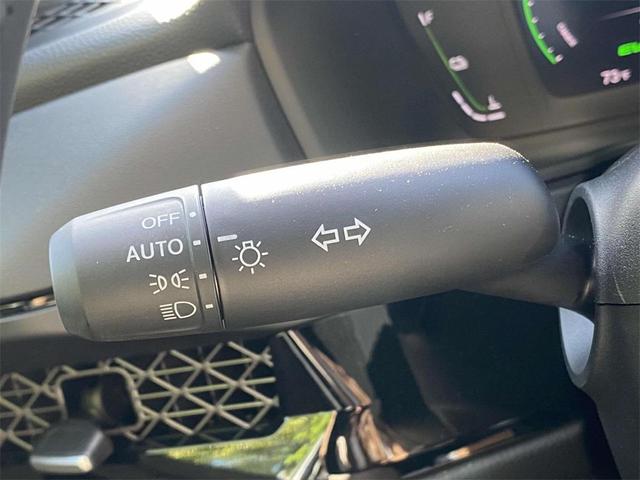Photo of 2025 Platinum White Pearl Honda Accord Hybrid
