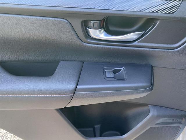 Photo of 2025 Platinum White Pearl Honda CR-V Hybrid