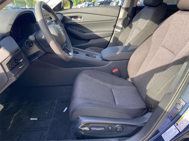 Photo of 2025 Canyon River Blue Metallic Honda Accord