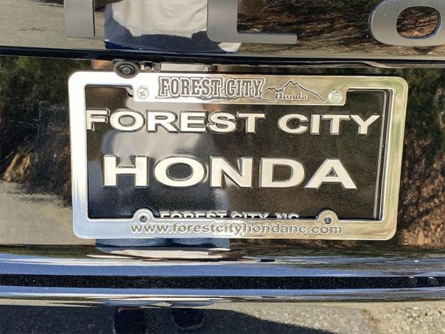 Photo of 2025 Crystal Black Pearl Honda Pilot