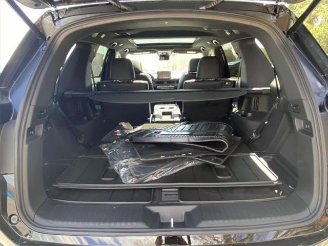 Photo of 2025 Crystal Black Pearl Honda Pilot