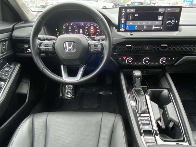 Photo of 2023 Meteorite Gray Metallic Honda Accord Hybrid