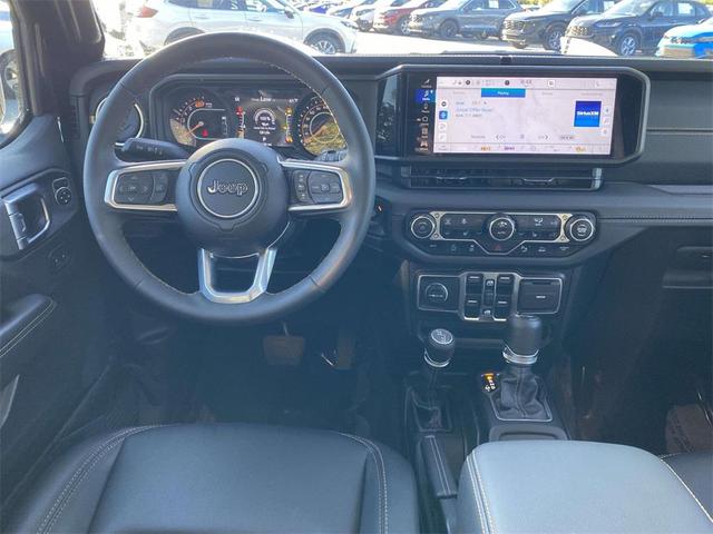 Photo of 2024 Black Clearcoat Jeep Wrangler