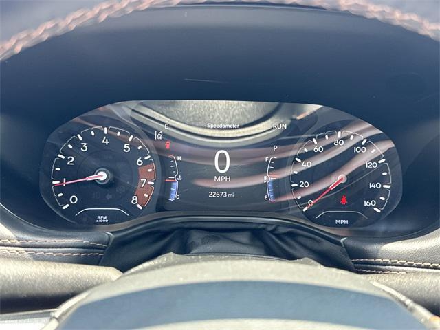 Photo of 2022 Redline Pearlcoat Jeep Compass