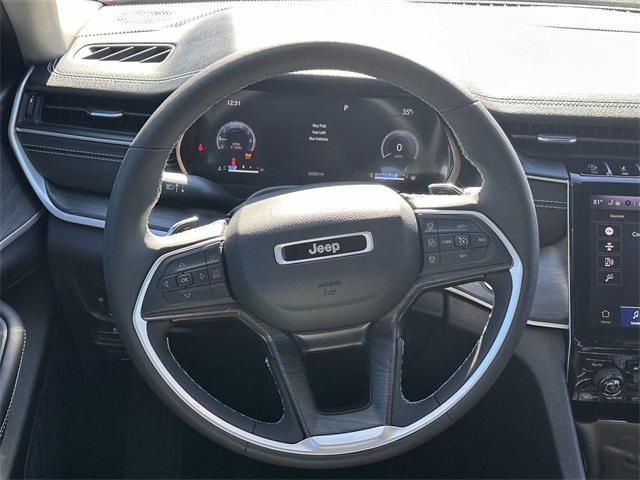 Photo of 2024 Velvet Red Pearlcoat Jeep Grand Cherokee L