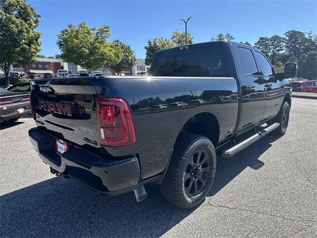 Photo of 2025 Diamond Black Crystal Pearlcoat RAM 2500