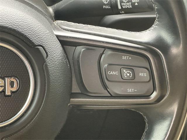 Photo of 2021 Black Clearcoat Jeep Wrangler