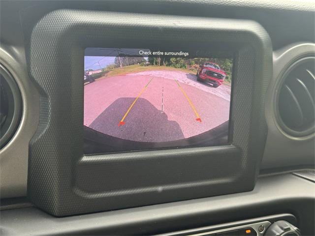 Photo of 2023 Granite Crystal Metallic Clearcoat Jeep Wrangler