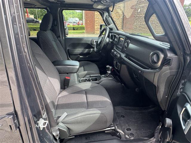 Photo of 2023 Granite Crystal Metallic Clearcoat Jeep Wrangler