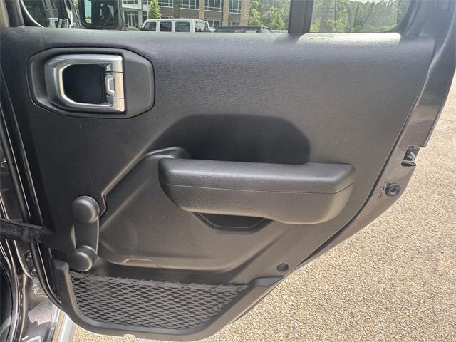 Photo of 2023 Granite Crystal Metallic Clearcoat Jeep Wrangler