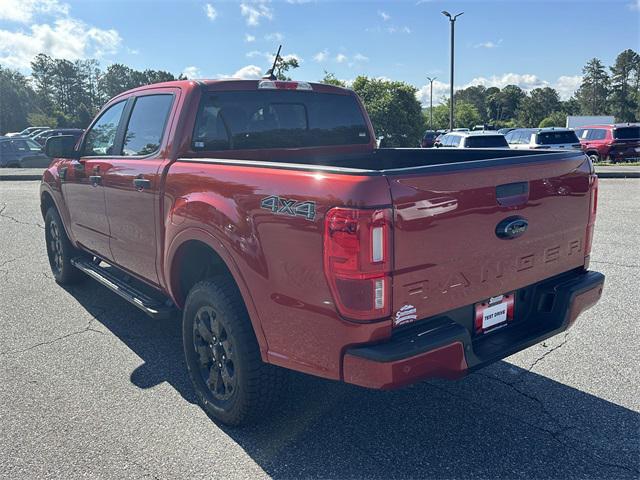 Photo of 2022 Hot Pepper Red Metallic Tinted Clearcoat Ford Ranger